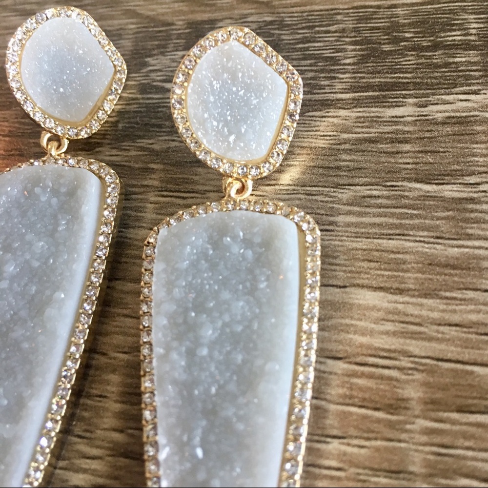 Anthro Druzy Quartz Earrings in grey - Picture 3 of 4
